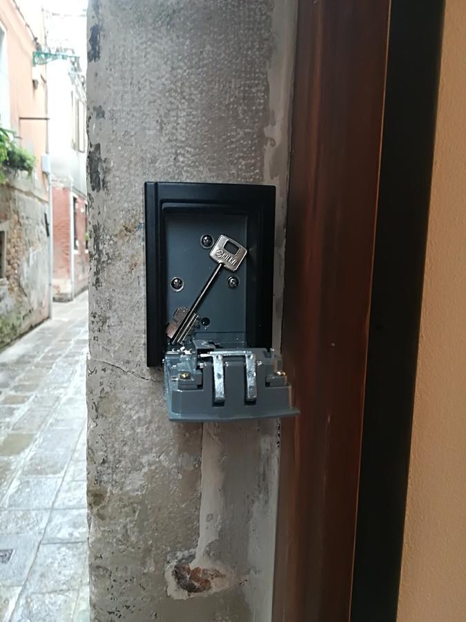 Calle Della Pieta Wenecja Zewnętrze zdjęcie